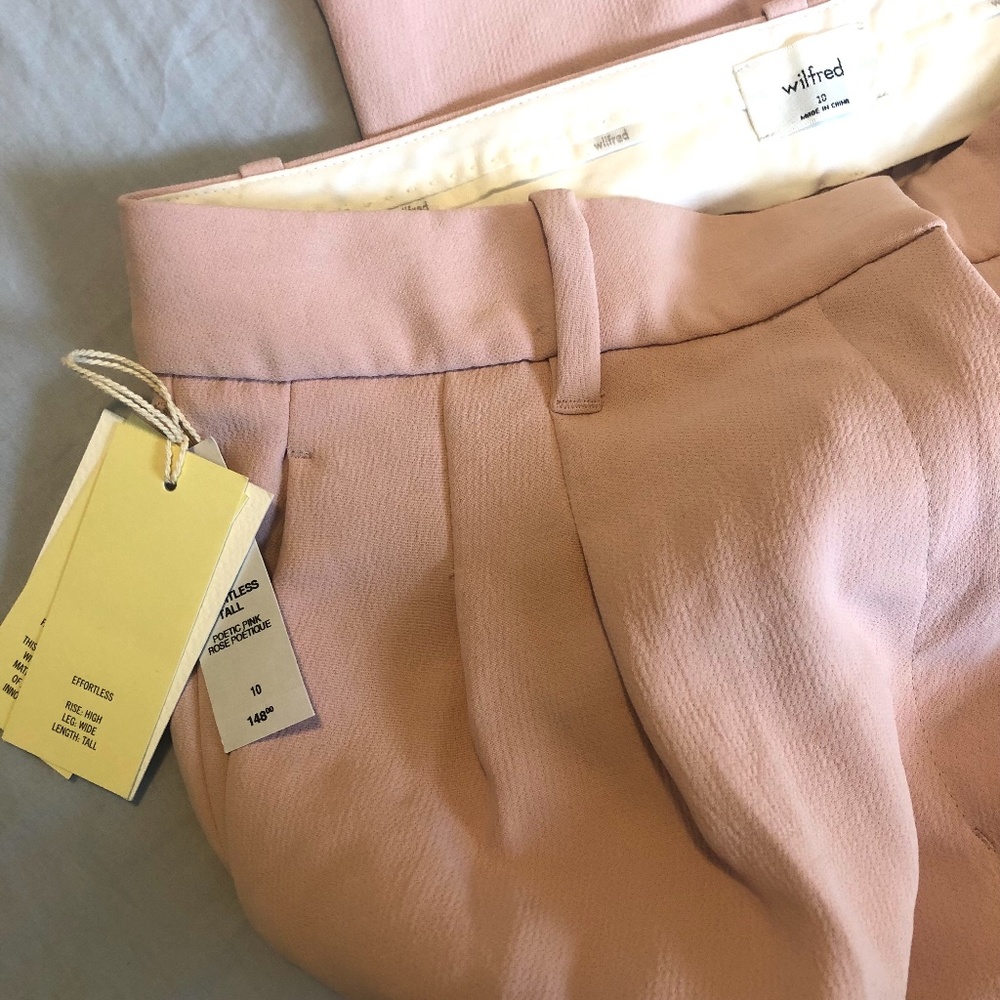 Aritzia Effortless Pant